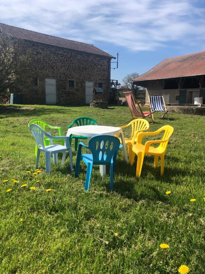 Gite A La Ferme Chaleureux Avec Cheminee Preveranges Экстерьер фото